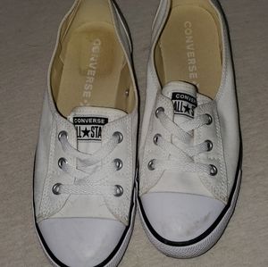 White low cut converse